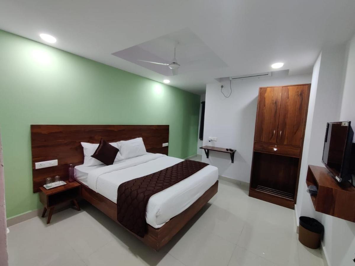 Hotel Prime Jubilee Хайдарабад Экстерьер фото
